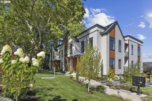701 1st St, Lake Oswego, OR 97034 - Photo 1