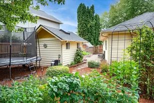 1368 Wimbledon Pl, Springfield, OR 97477 - Photo 41