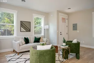 8431 NE Hassalo St, Portland, OR 97220 - Photo 7