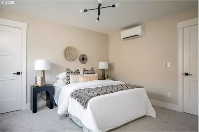 8431 NE Hassalo St, Portland, OR 97220 - Photo 19