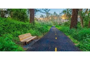 1043 Meek Way, West Linn, OR 97068 - Photo 43