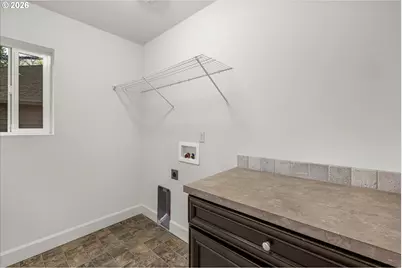 1043 Meek Way, West Linn, OR 97068 - Photo 29