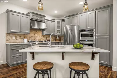 1043 Meek Way, West Linn, OR 97068 - Photo 11