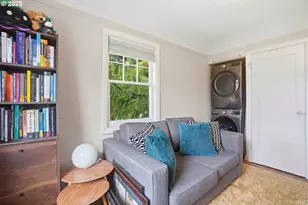 2250 NE Flanders St, Portland, OR 97232 - Photo 15