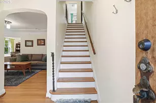 2250 NE Flanders St, Portland, OR 97232 - Photo 5