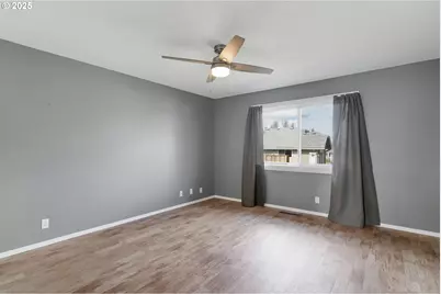 1694 Sunrise Cir NW, Salem, OR 97304 - Photo 23