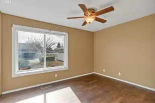 1694 Sunrise Cir NW, Salem, OR 97304 - Photo 19