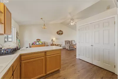 151 NE 15th Ave, Milton-Freewater, OR 97862 - Photo 11