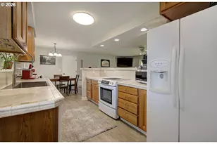 9808 NE 114th Ave, Vancouver, WA 98662 - Photo 9