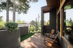 3961 SE Berkeley Way, Portland, OR 97202 - Photo 35