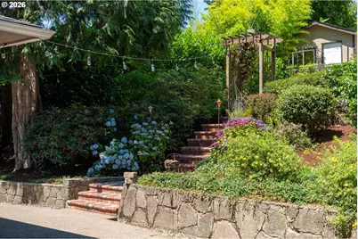 3805 SE Lake Rd, Milwaukie, OR 97222 - Photo 33