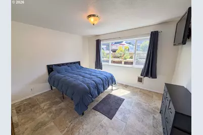 4229 SW Beach Ave #9, Lincoln City, OR 97367 - Photo 11