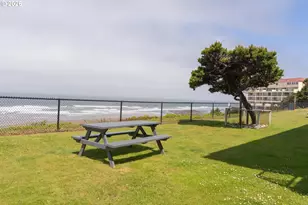 4229 SW Beach Ave, Lincoln City, OR 97367 - Photo 23