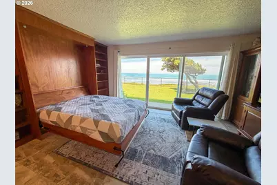 4229 SW Beach Ave #9, Lincoln City, OR 97367 - Photo 19