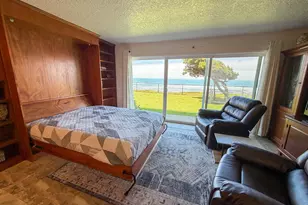 4229 SW Beach Ave, Lincoln City, OR 97367 - Photo 19