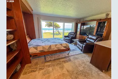 4229 SW Beach Ave #9, Lincoln City, OR 97367 - Photo 17