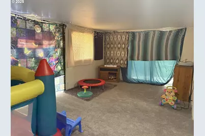 145 Green St, Paisley, OR 97636 - Photo 11