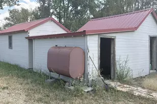 145 Green St, Paisley, OR 97636 - Photo 5