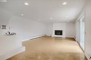 7190 SW Renee Dr, Portland, OR 97225 - Photo 15