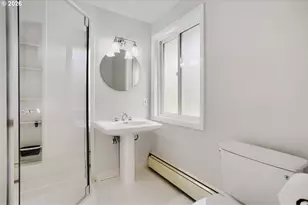 7190 SW Renee Dr, Portland, OR 97225 - Photo 21