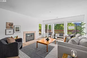 6718 N Richmond Ave, Portland, OR 97203 - Photo 13