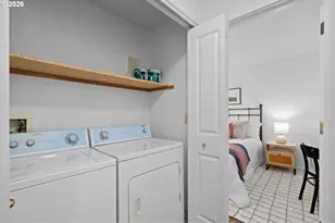 6718 N Richmond Ave, Portland, OR 97203 - Photo 25