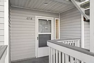 6718 N Richmond Ave, Portland, OR 97203 - Photo 7