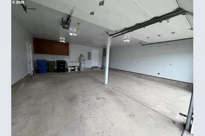 1165 NE Broadway St, Waldport, OR 97394 - Photo 23