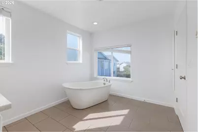 563/565 SW 4th St, Newport, OR 97365 - Photo 19