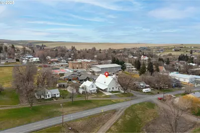 402 E Main St, Weston, OR 97886 - Photo 35