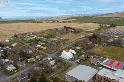 402 E Main St, Weston, OR 97886 - Photo 5