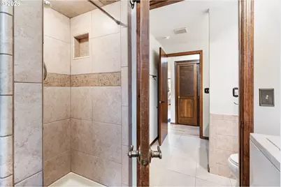 1105 SW 10th Dr, Gresham, OR 97080 - Photo 29