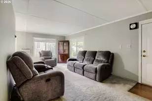 11564 SW Royal Villa Dr, Tigard, OR 97224 - Photo 5