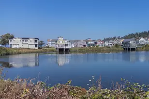 255 23rd St, Astoria, OR 97103 - Photo 21