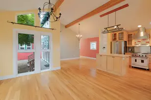 255 23rd St, Astoria, OR 97103 - Photo 9