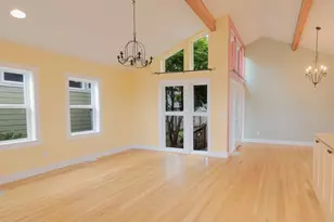 255 23rd St, Astoria, OR 97103 - Photo 3