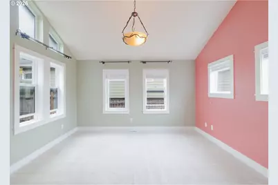 255 23rd St, Astoria, OR 97103 - Photo 15