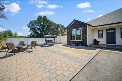 486 NW Coast Mountain Dr, Dallas, OR 97338 - Photo 3