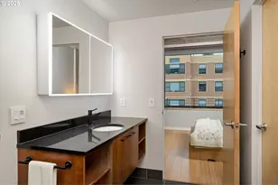 1234 SW 18th Ave, Portland, OR 97205 - Photo 17