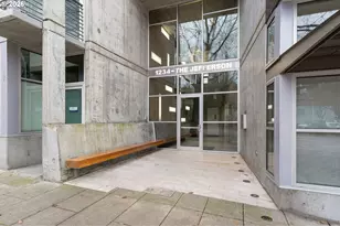 1234 SW 18th Ave, Portland, OR 97205 - Photo 3