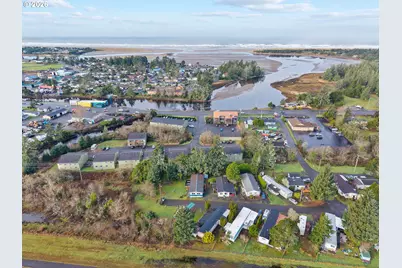 2657 N Hwy 101 #6, Seaside, OR 97138 - Photo 13