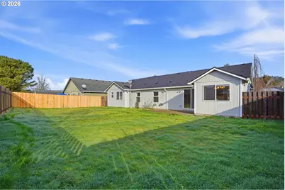 734 E 15th Cir, La Center, WA 98629 - Photo 33
