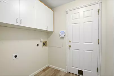 734 E 15th Cir, La Center, WA 98629 - Photo 31