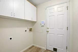 734 E 15th Cir, La Center, WA 98629 - Photo 31