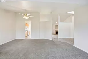 734 E 15th Cir, La Center, WA 98629 - Photo 9