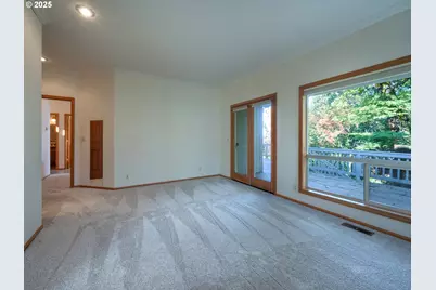 2037 Morning View Dr, Eugene, OR 97405 - Photo 25