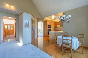 2037 Morning View Dr, Eugene, OR 97405 - Photo 7