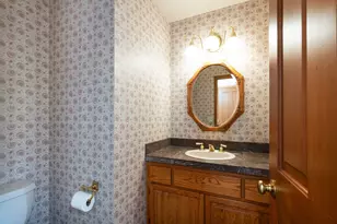 2037 Morning View Dr, Eugene, OR 97405 - Photo 27