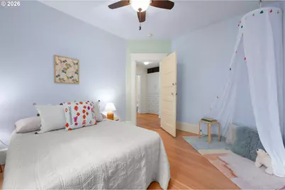 952 C St, Springfield, OR 97477 - Photo 25