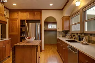 323 SE Cowls St, McMinnville, OR 97128 - Photo 41